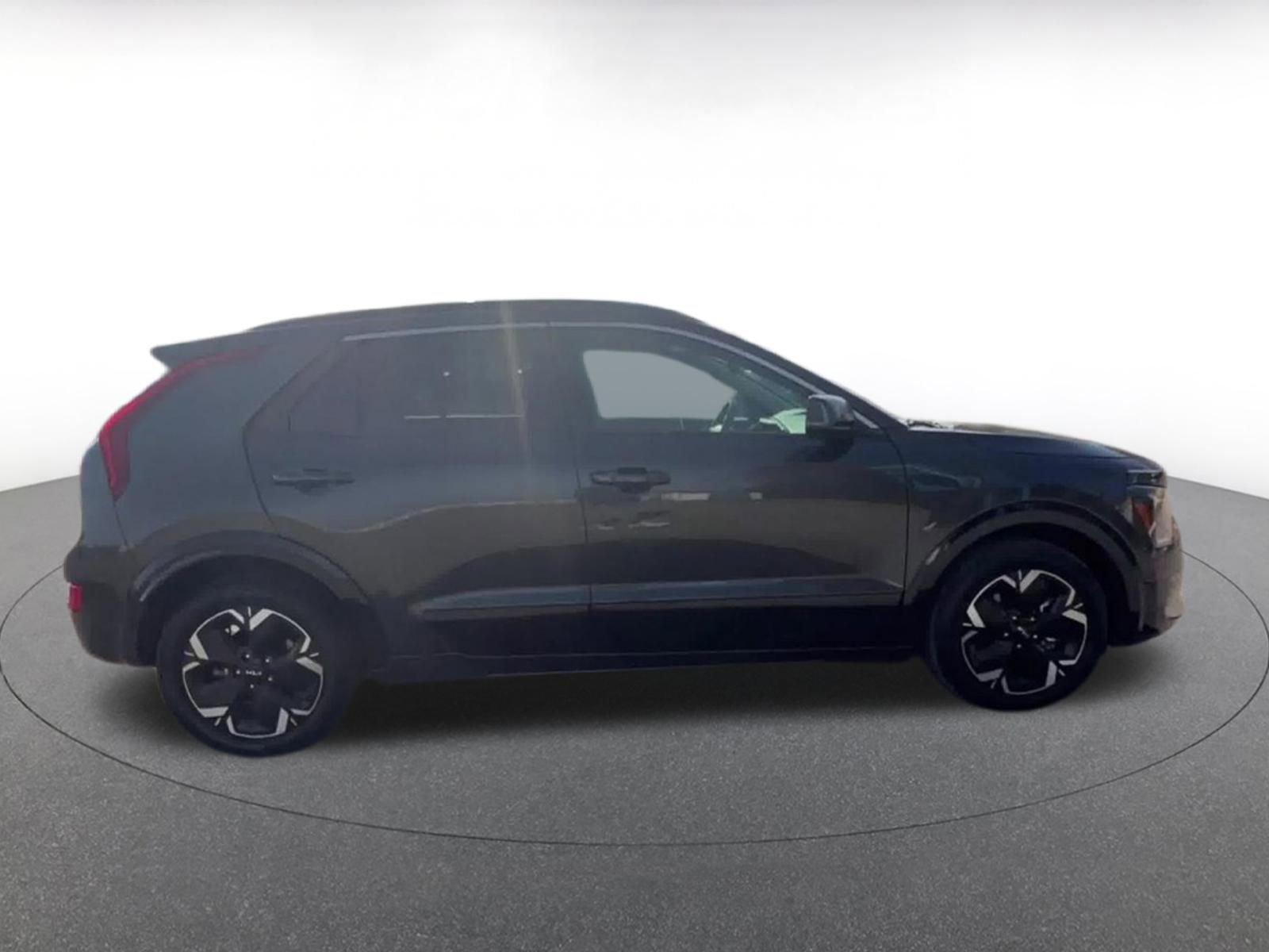 Used 2023 Kia Niro Wind image 16