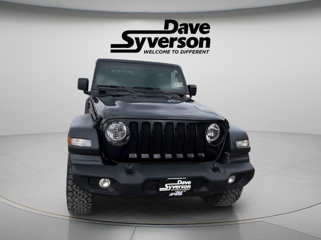 Used 2022 Jeep Wrangler Sport AWD/4WD image 2