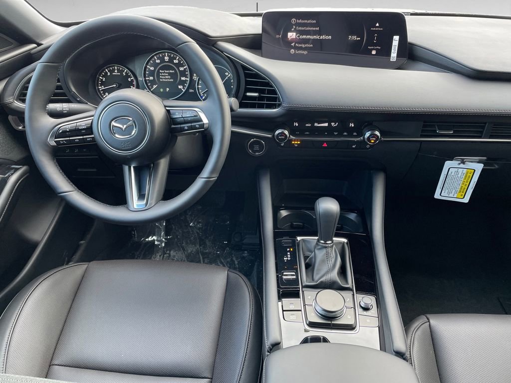 New 2026 MAZDA MAZDA3 Hatchback w/Premium Plus Pkg image 9
