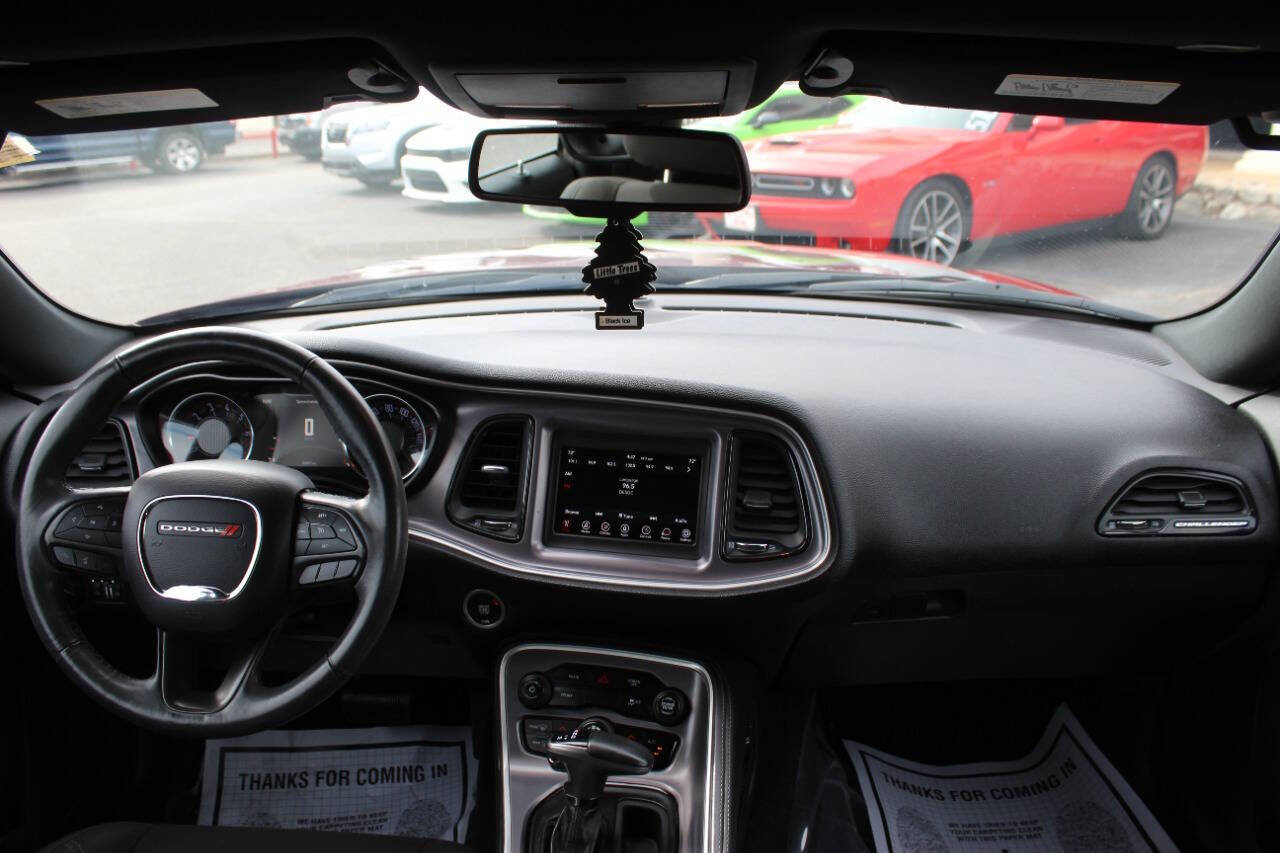 Used 2019 Dodge Challenger SXT w/ Cold Weather Group AWD/4WD image 17