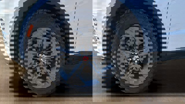 Certified 2021 Jaguar E-PACE SE image 18