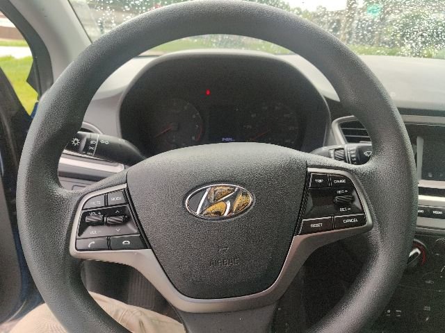 Used 2019 Hyundai Accent SE FWD image 18