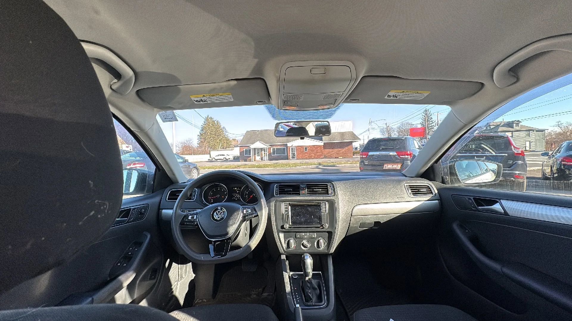 Used 2016 Volkswagen Jetta SE image 13