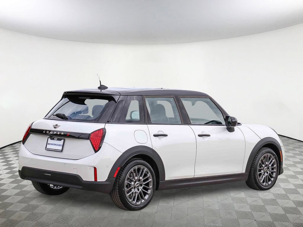 Used 2026 MINI Cooper S FWD image 8