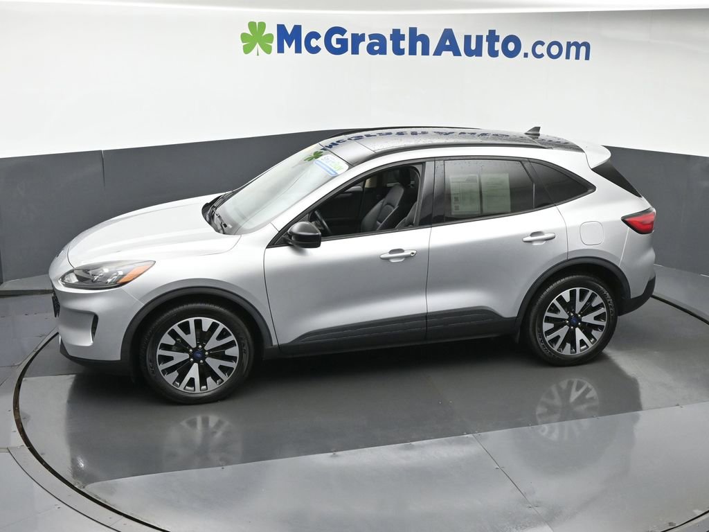 Used 2020 Ford Escape SE Sport image 23