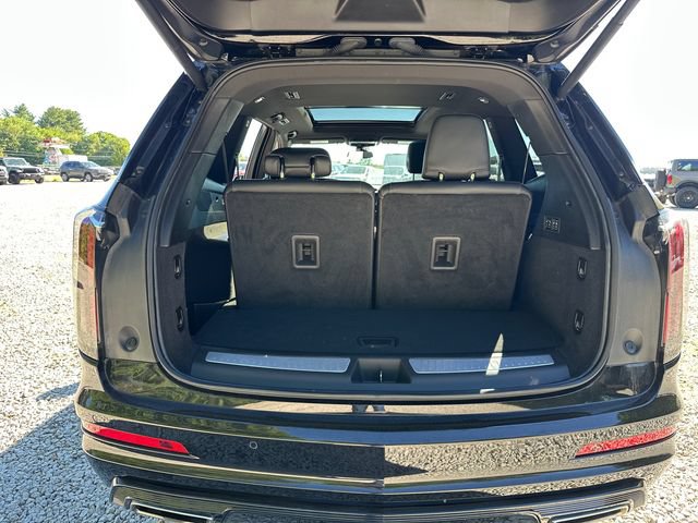 Used 2024 Cadillac XT6 Sport AWD/4WD image 13