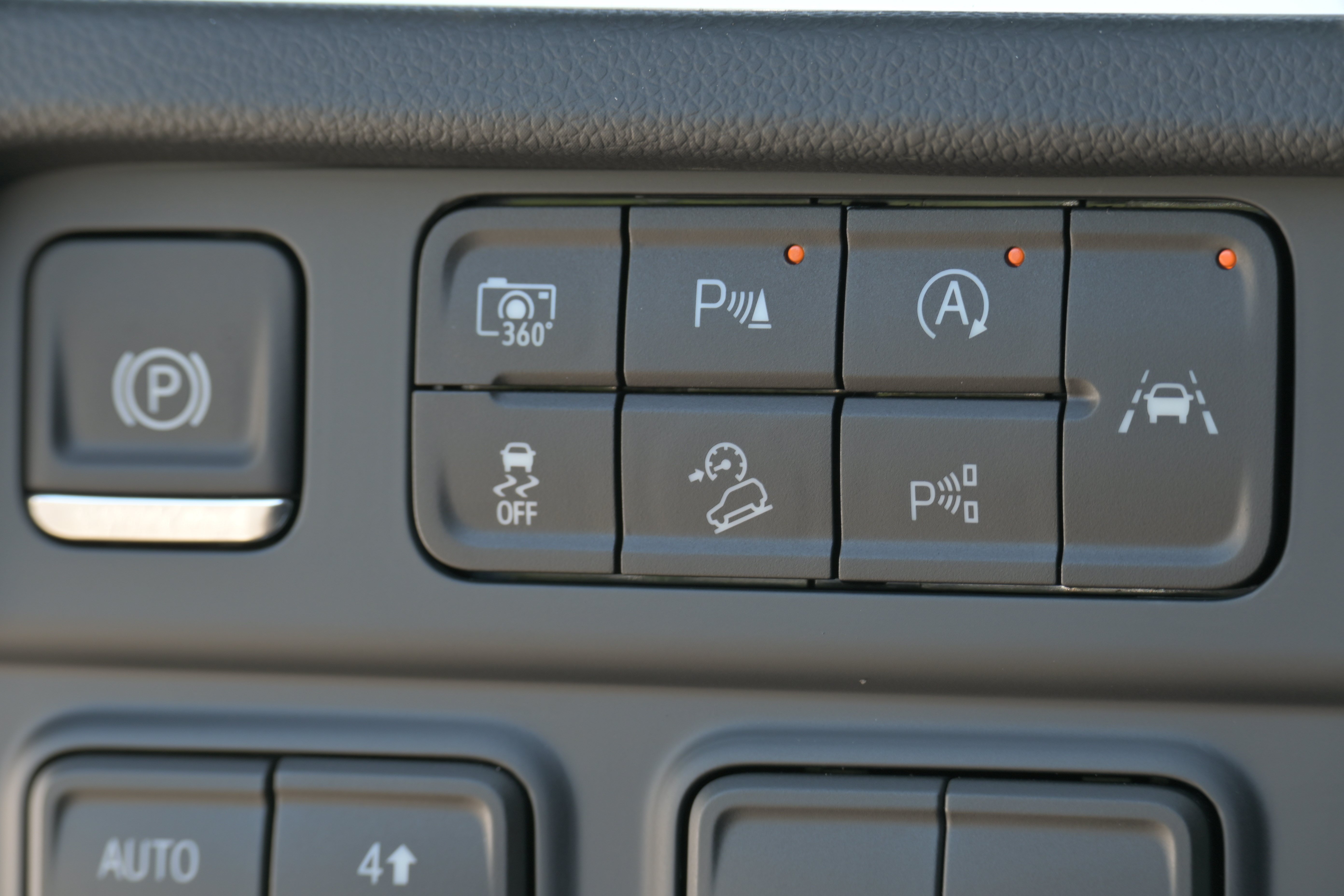 New 2026 Chevrolet Suburban Premier AWD/4WD image 28