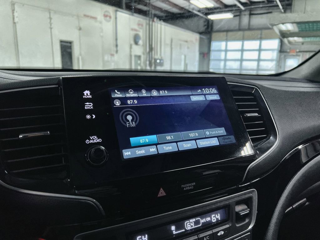 Used 2021 Honda Pilot Touring image 36