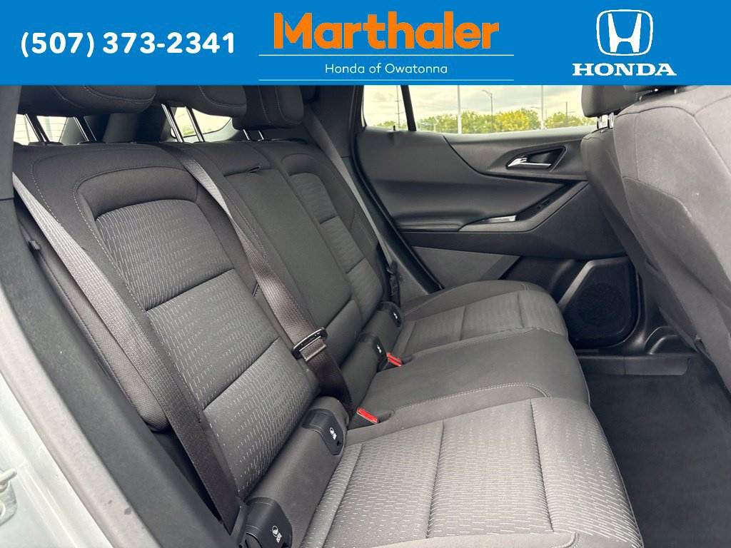 Used 2025 Chevrolet Equinox LT AWD/4WD image 17