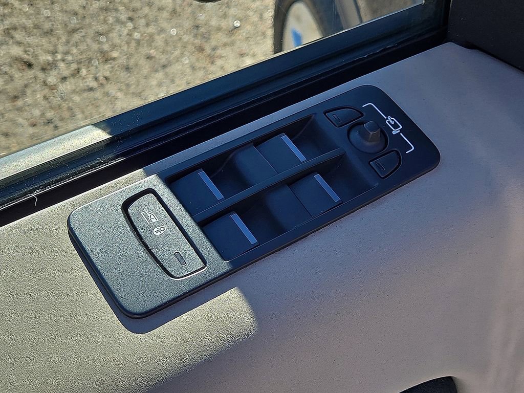 Used 2020 Land Rover Discovery Sport S image 36