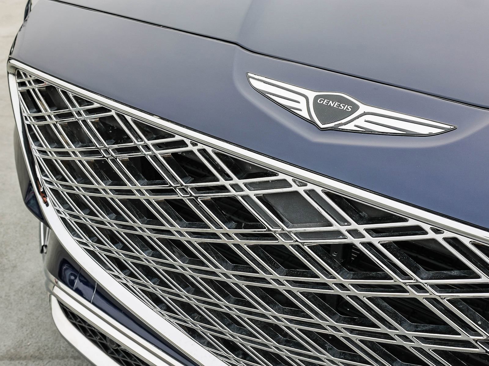 Used 2025 Genesis GV80 2.5T Standard image 11