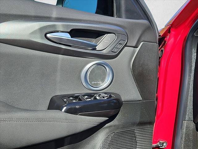 Used 2024 Alfa Romeo Tonale Veloce AWD/4WD image 12