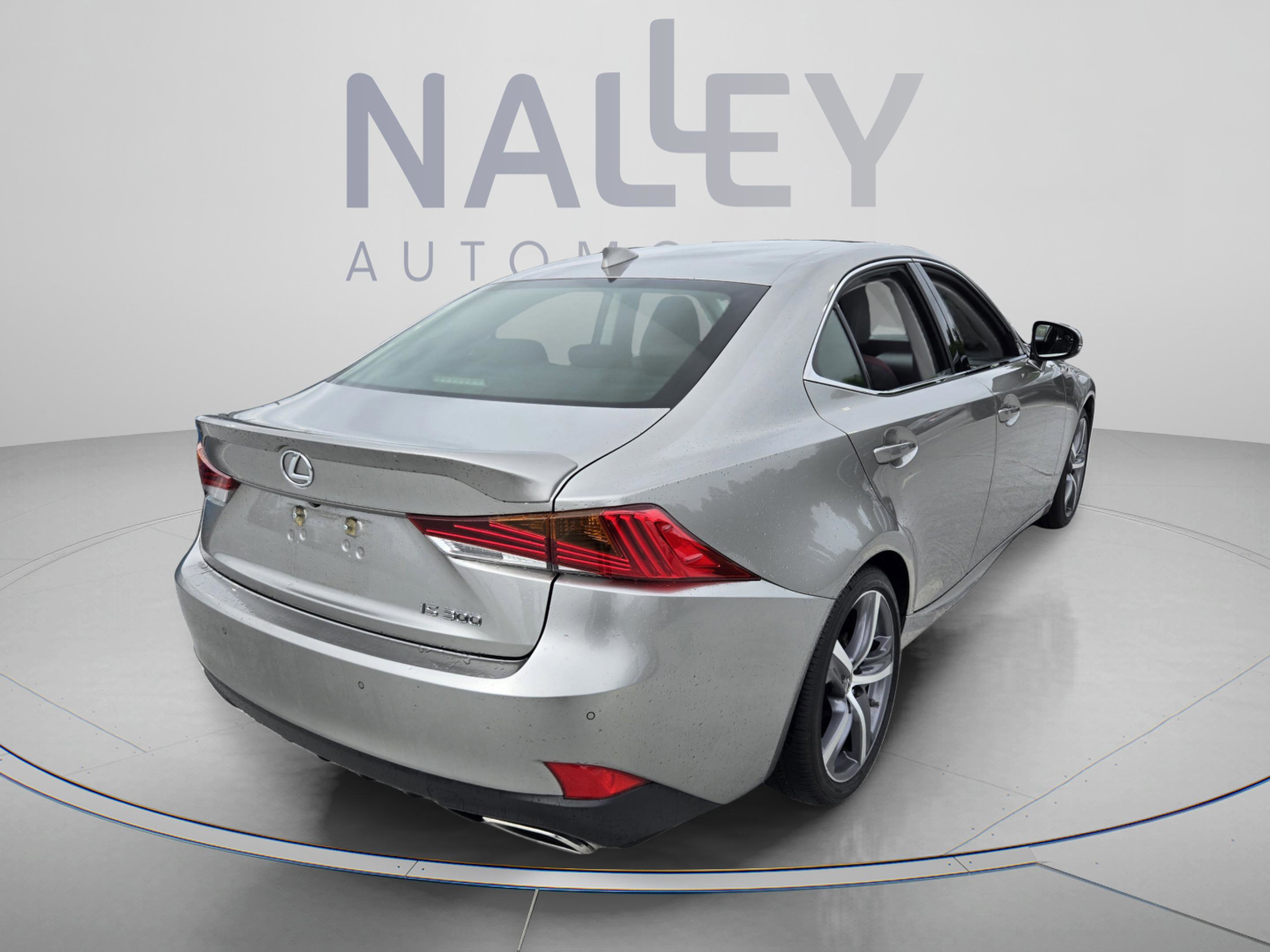 Used 2019 Lexus IS 300 w/ Navigation Package RWD image 4