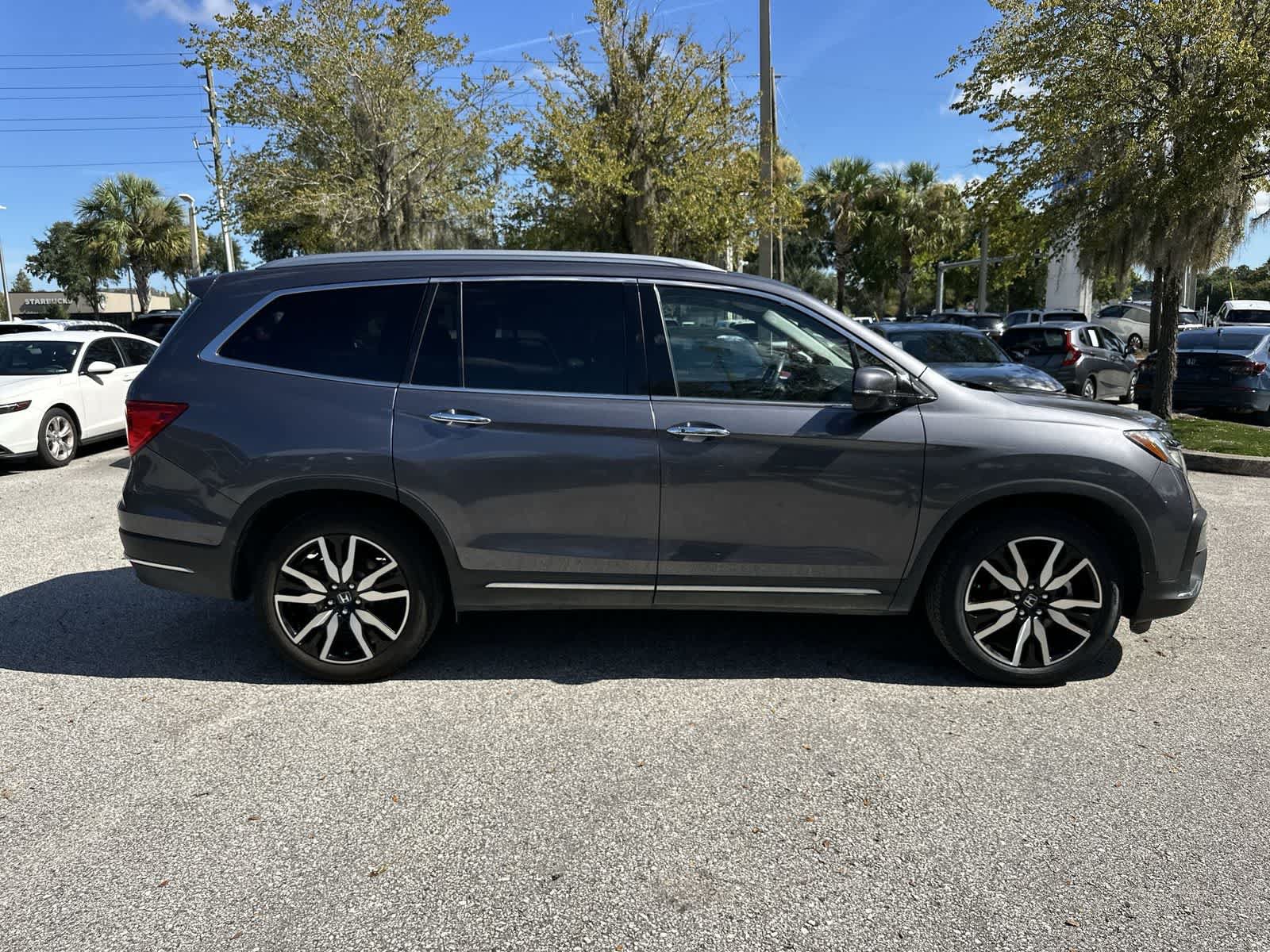 Used 2022 Honda Pilot Touring image 7