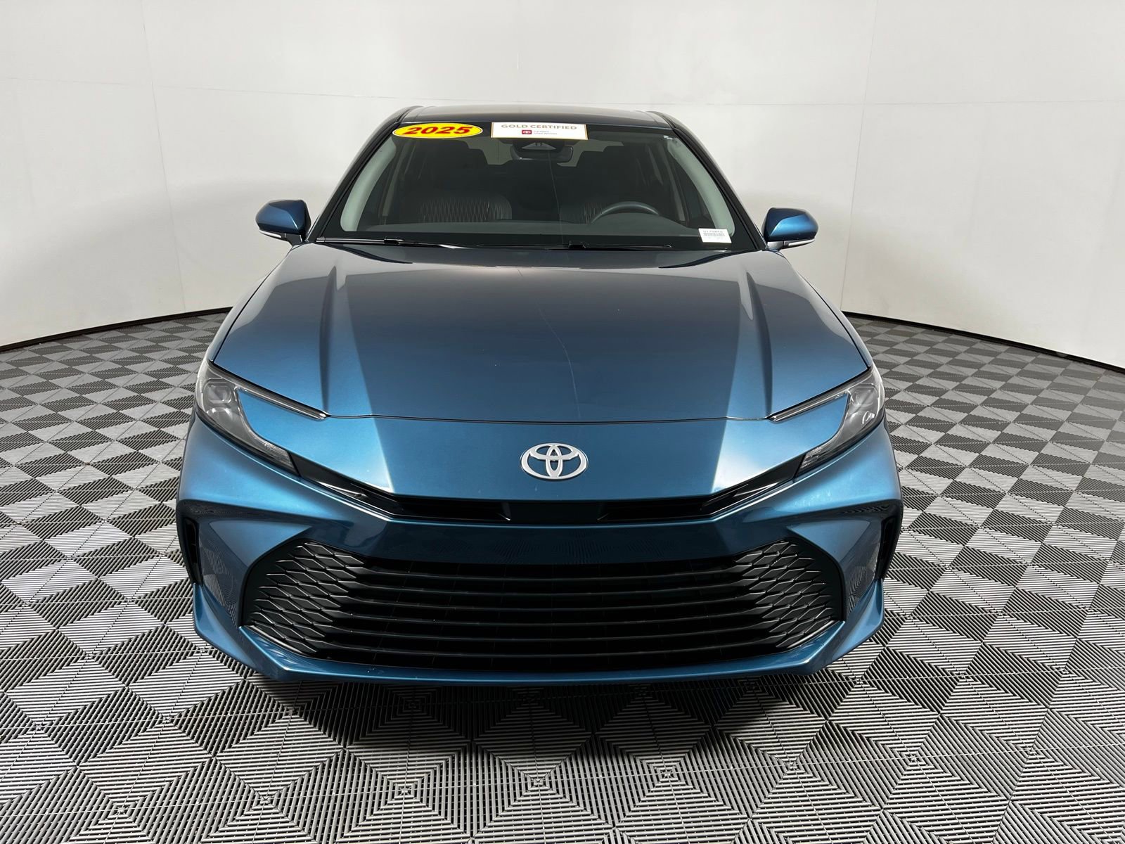 Certified 2025 Toyota Camry LE image 2