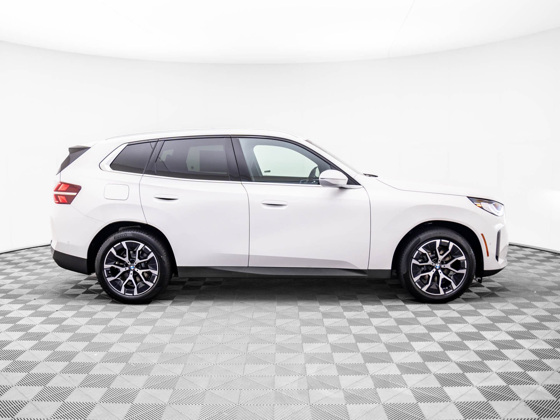 Certified 2026 BMW X3 xDrive30i AWD/4WD image 6