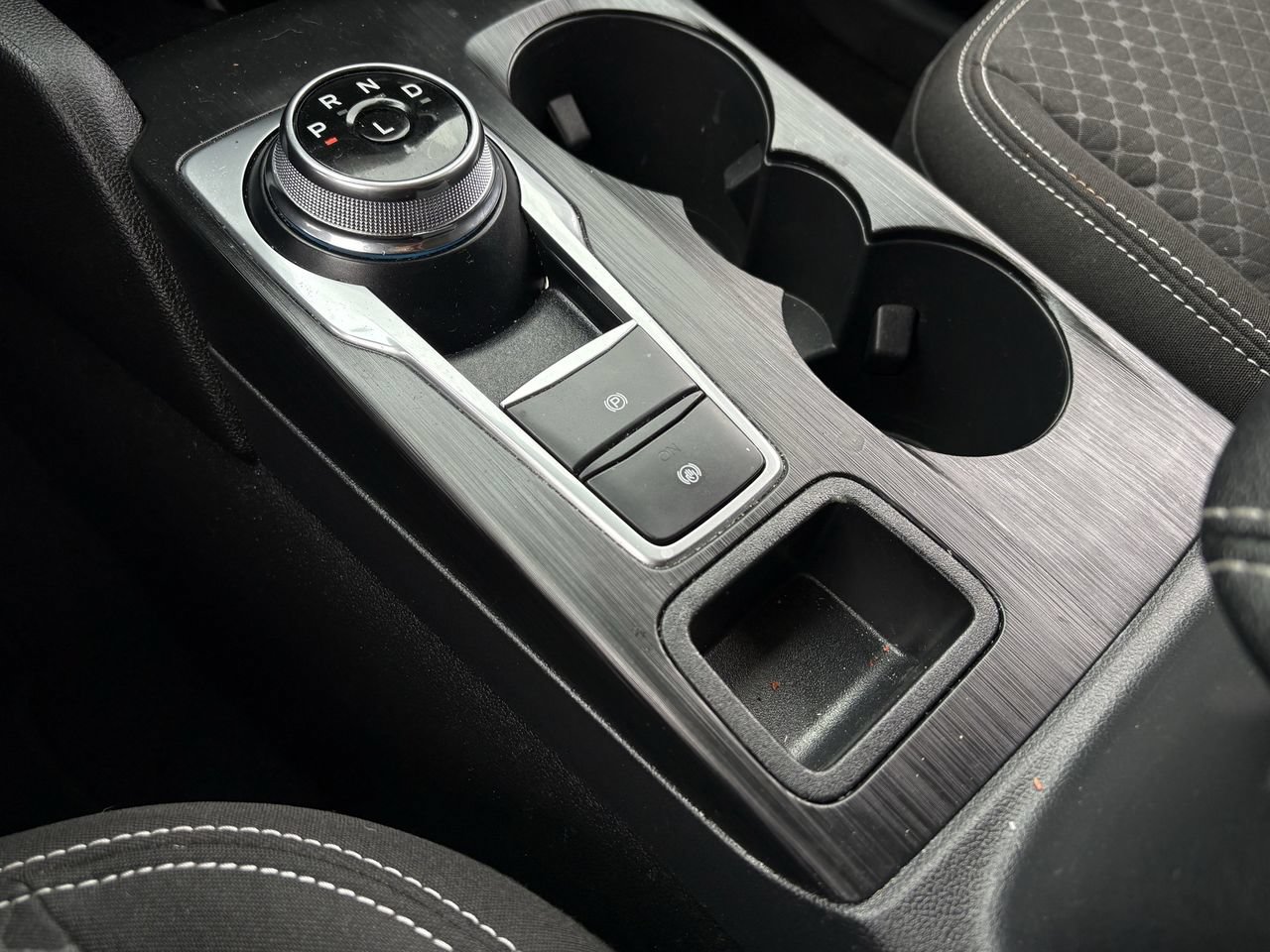 Used 2024 Ford Escape Active w/ Tech Pack #2 FWD image 18