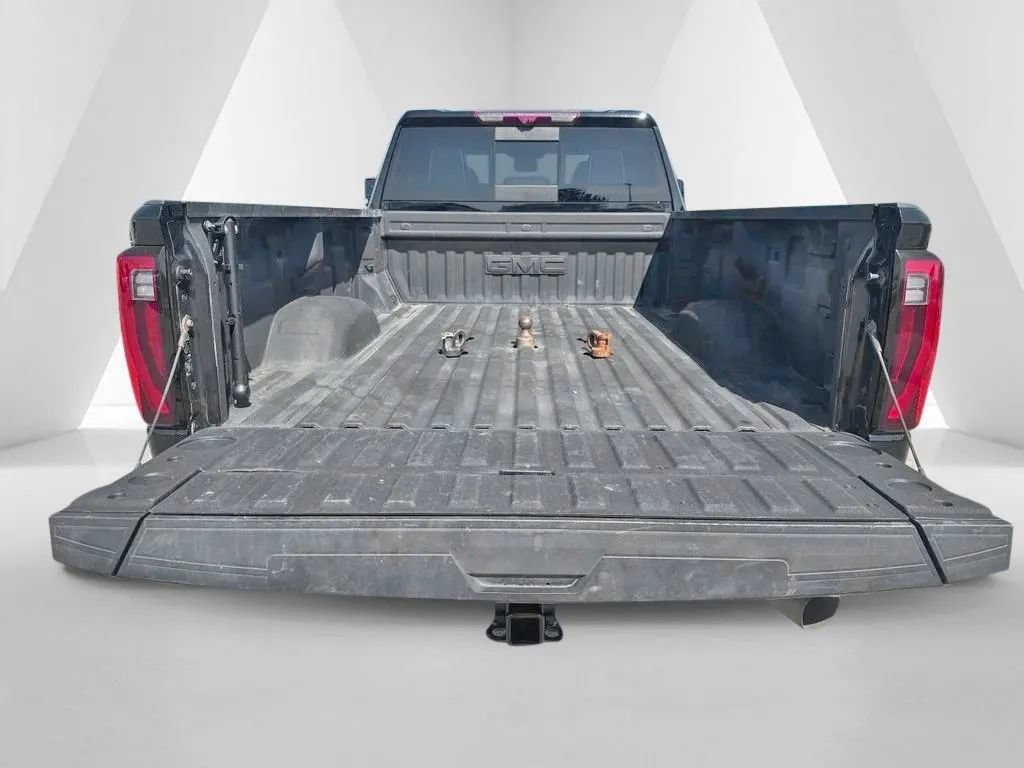 Used 2025 GMC Sierra 3500 Denali Ultimate AWD/4WD image 33