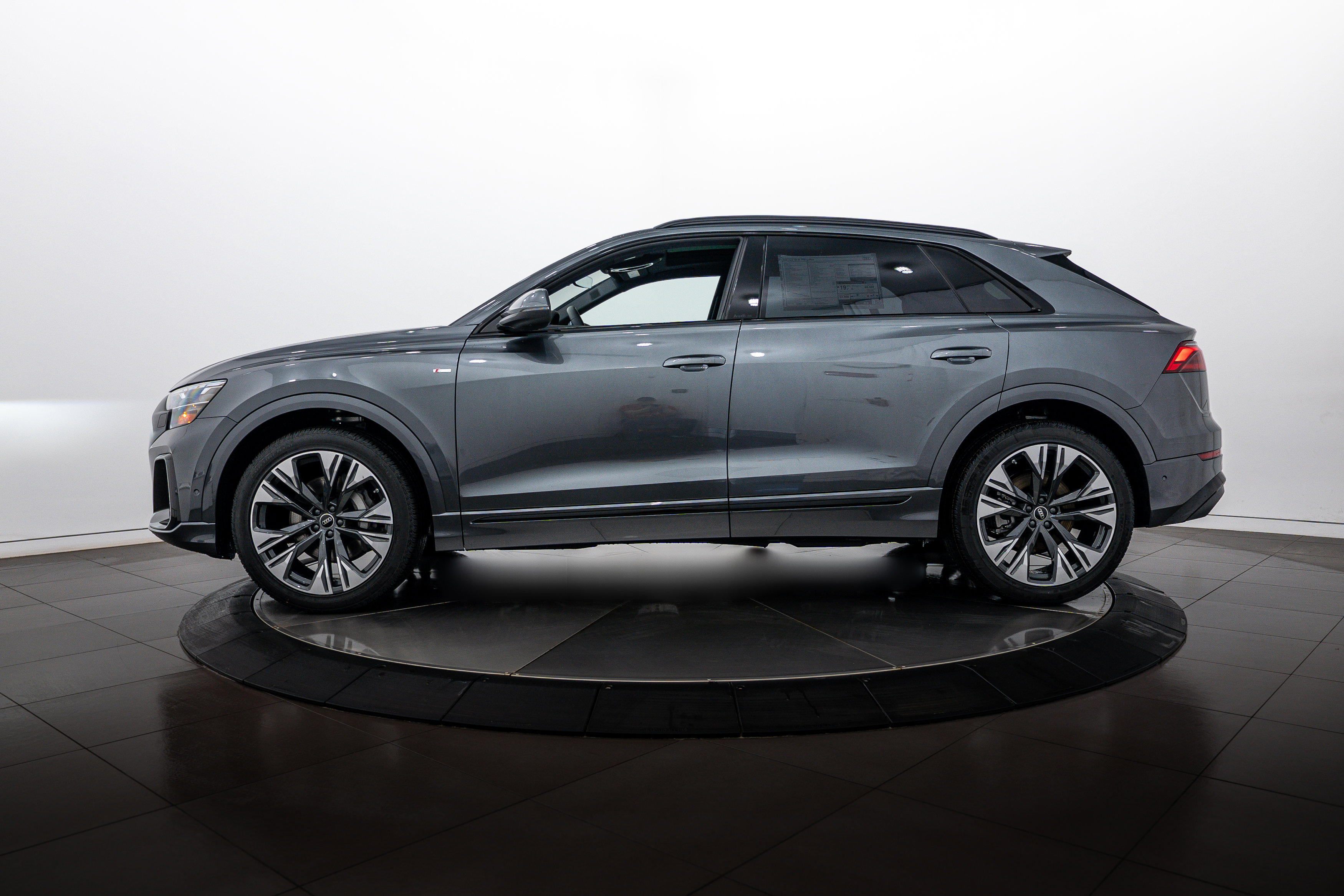 New 2026 Audi Q8 Premium Plus AWD/4WD image 6