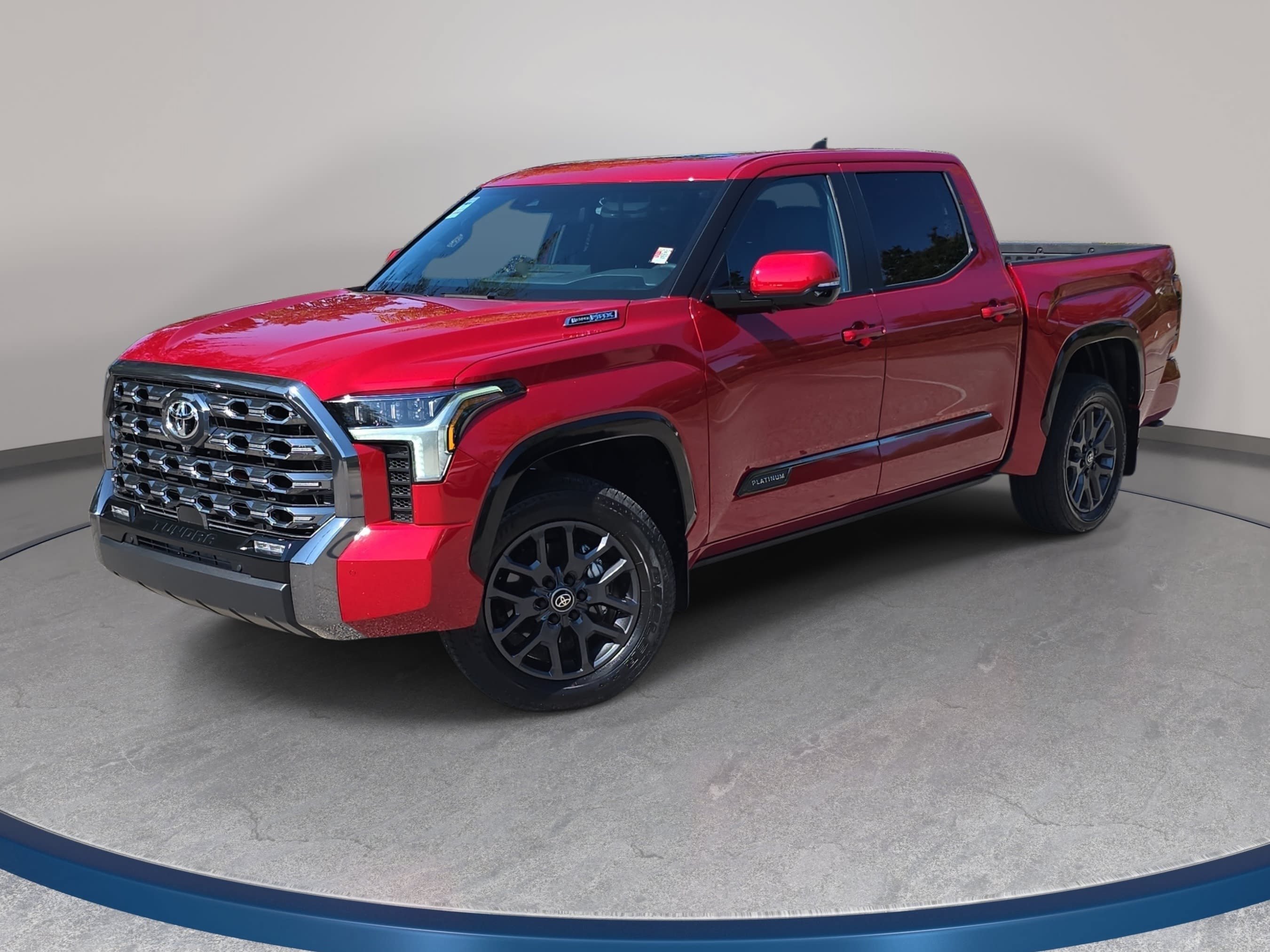 Used 2025 Toyota Tundra Platinum AWD/4WD image 1
