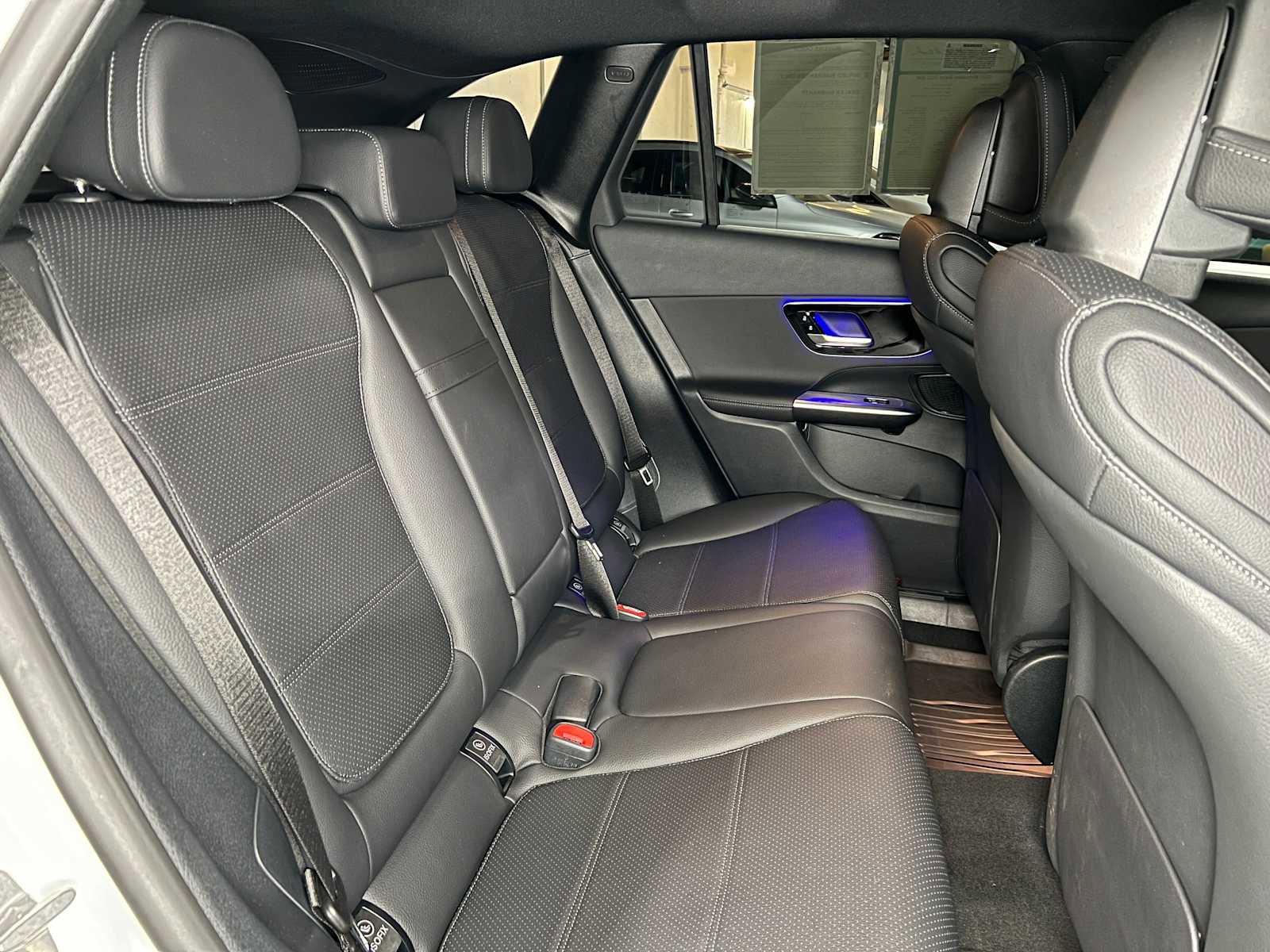 Certified 2025 Mercedes-Benz GLC 300 4MATIC image 13