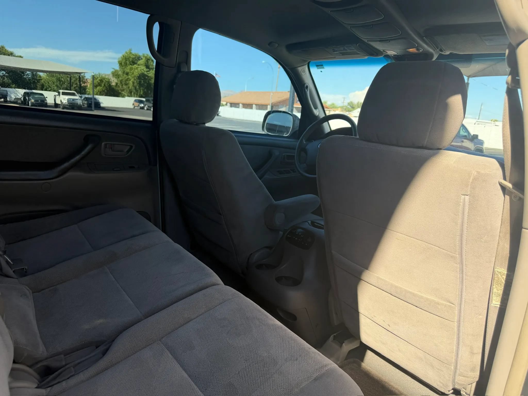 Used 2007 Toyota Sequoia SR5 RWD image 24