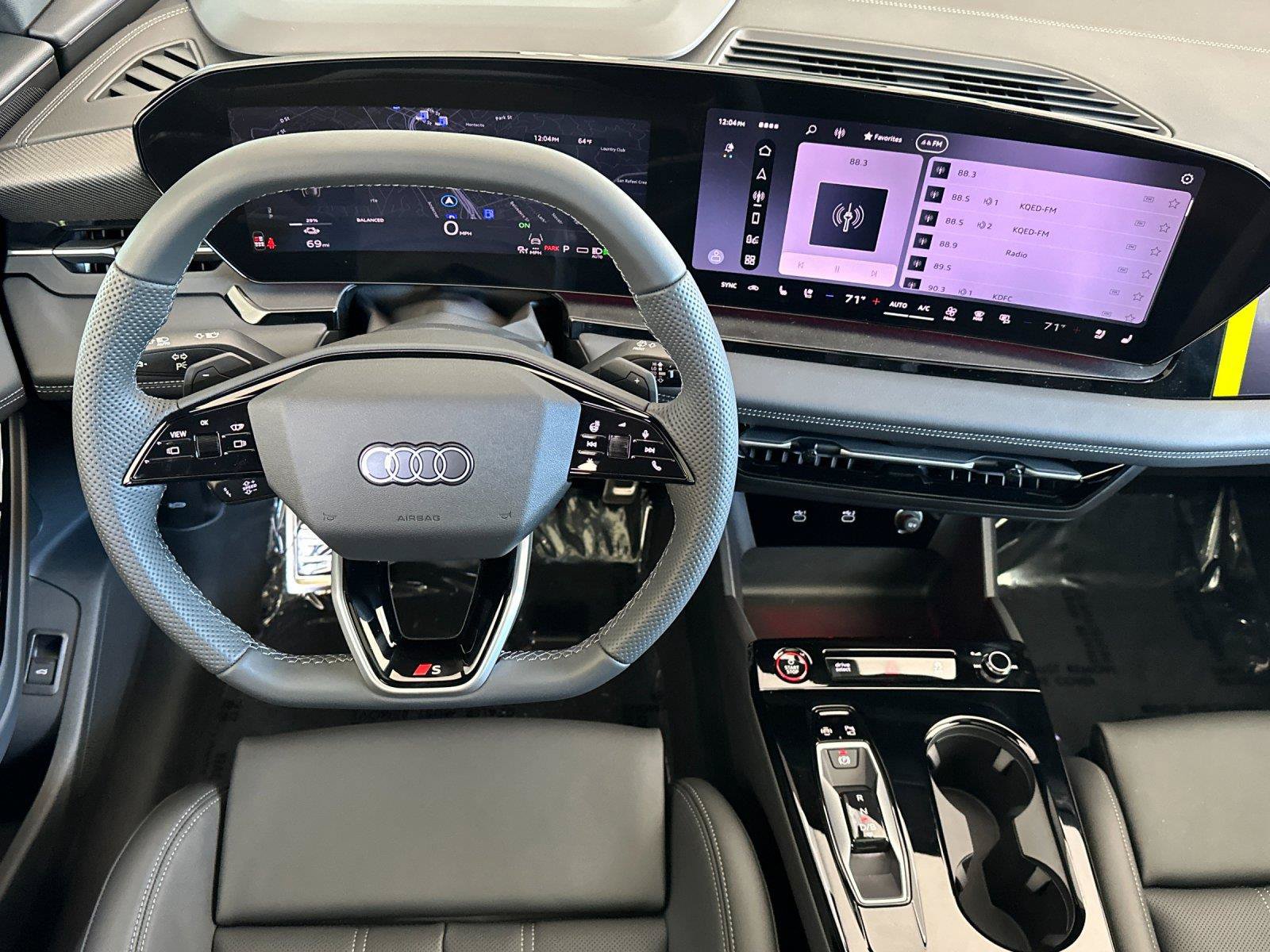 New 2027 Audi SQ6 e-tron Premium Plus AWD/4WD image 13