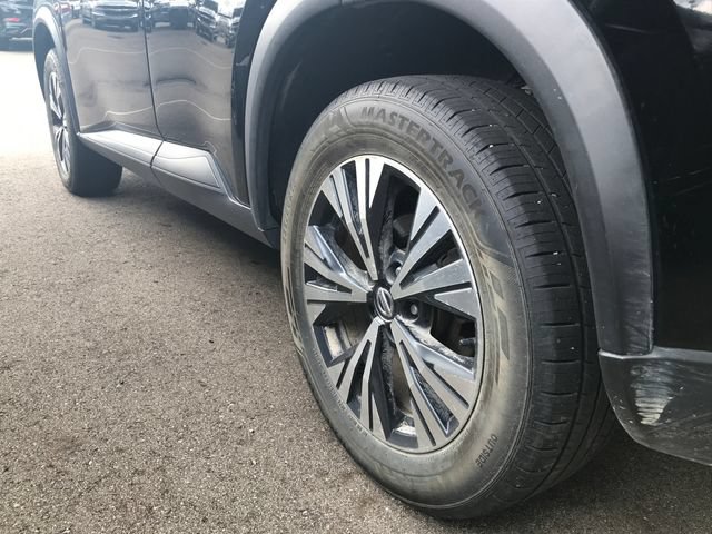 Used 2021 Nissan Rogue SV AWD/4WD image 11