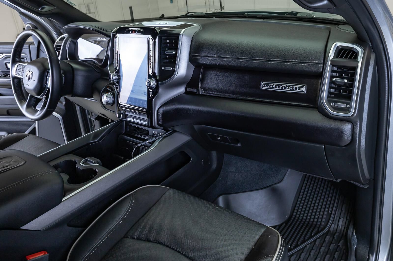 Used 2022 RAM 2500 Laramie AWD/4WD image 15
