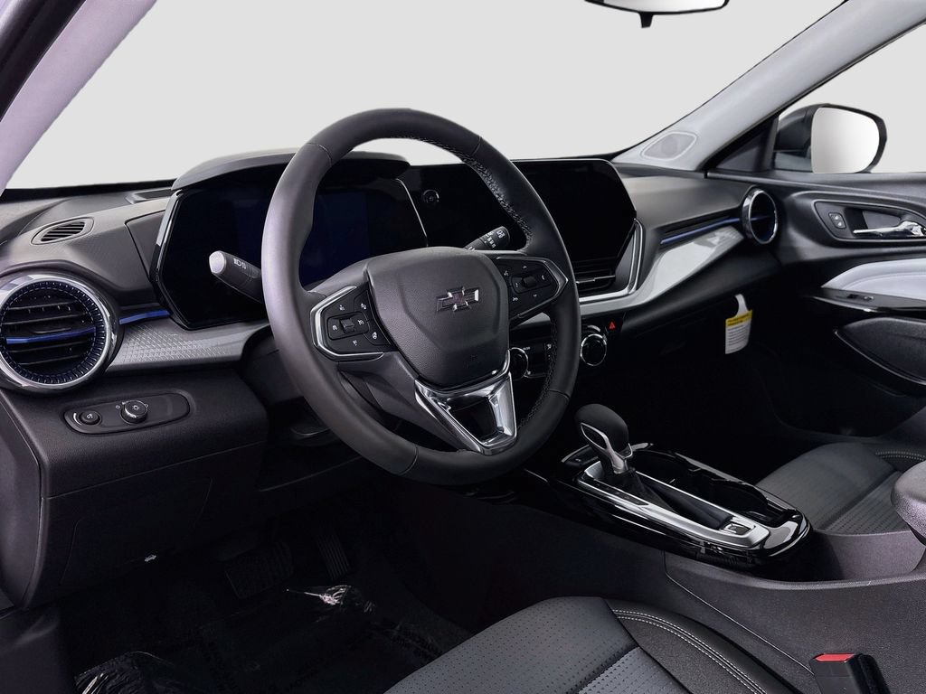 New 2026 Chevrolet Trax LT w/ Driver Confidence Package FWD image 9