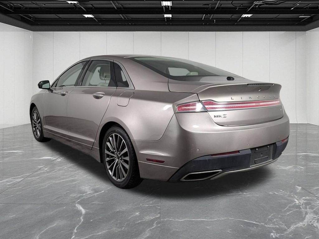 Used 2018 Lincoln MKZ Premiere FWD image 3
