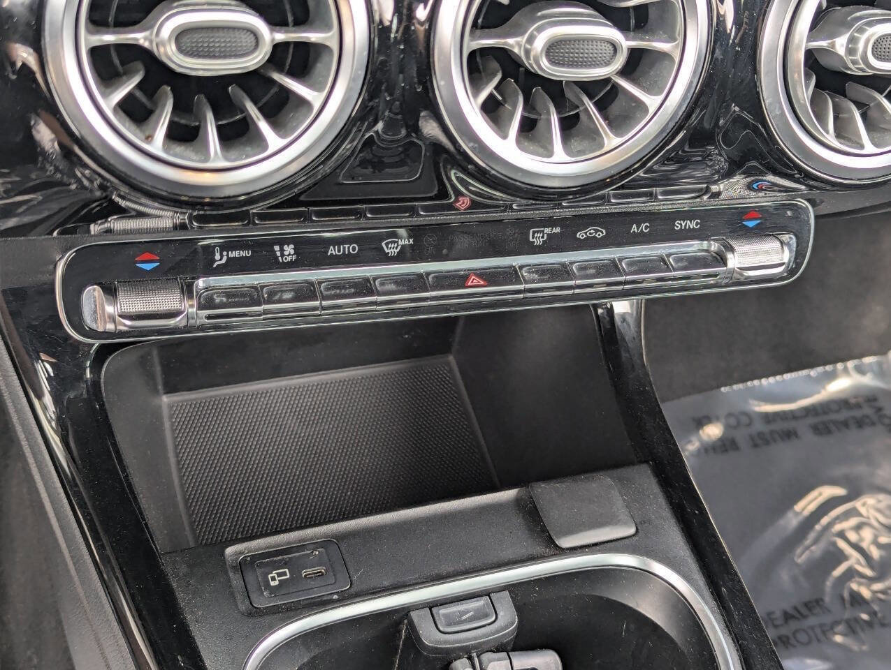 Used 2020 Mercedes-Benz CLA 250 image 31