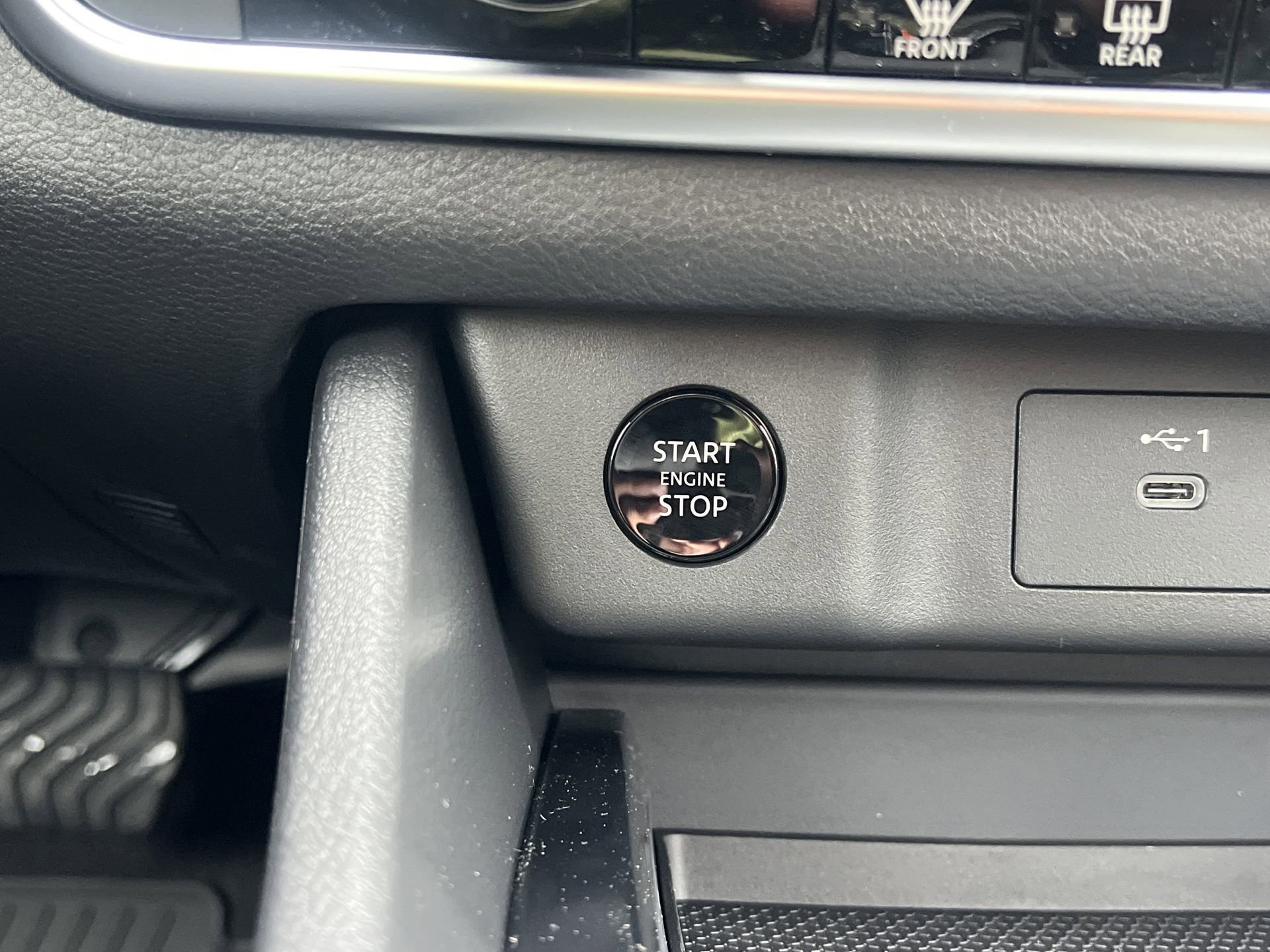 New 2026 Nissan Rogue SV FWD image 6