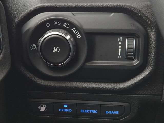 Used 2025 Jeep Wrangler Unlimited Sport S 4xe AWD/4WD image 25