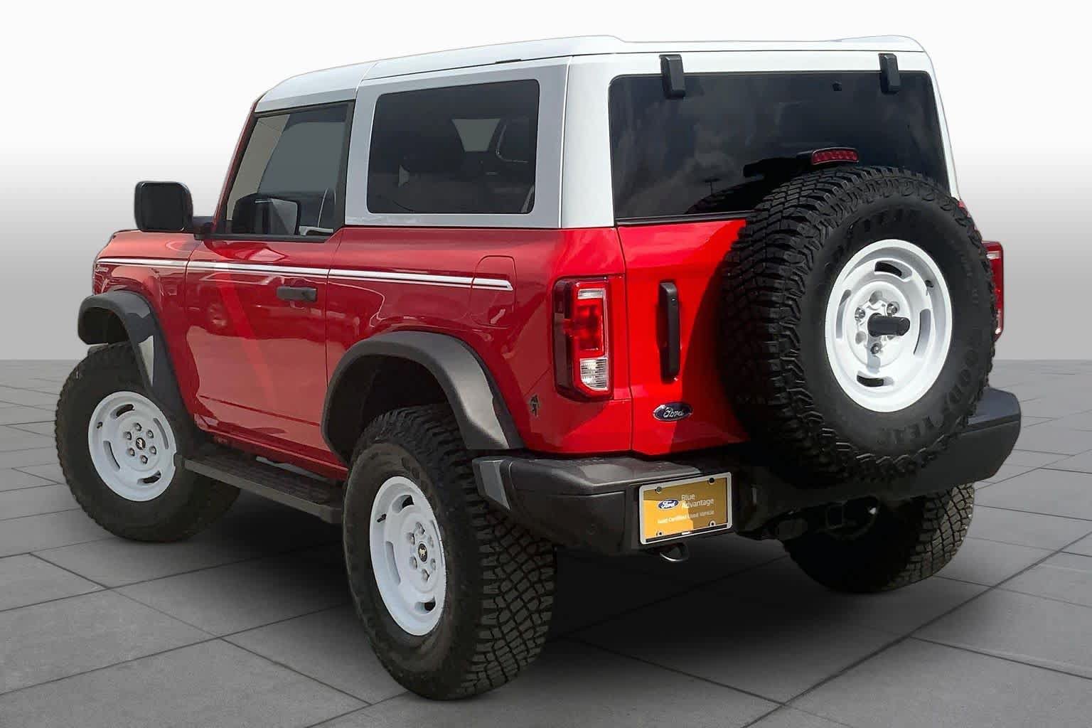 Certified 2024 Ford Bronco Heritage Edition AWD/4WD image 11