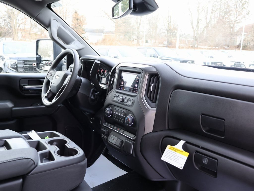 New 2026 Chevrolet Silverado 3500 W/T AWD/4WD image 40