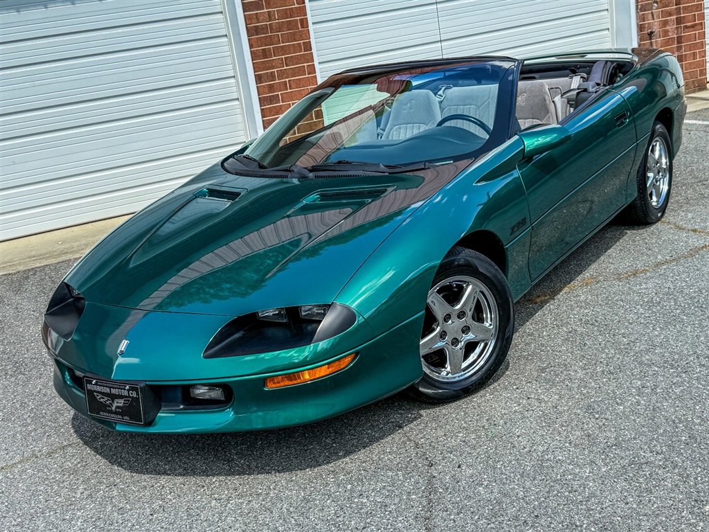 Used 1997 Chevrolet Camaro Z28 w/ Preferred Equipment Group 2 image 7