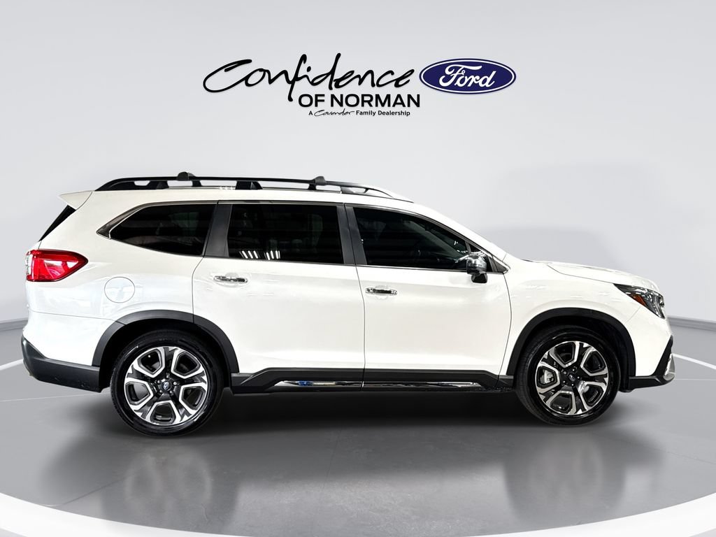 Used 2023 Subaru Ascent Touring AWD/4WD image 10