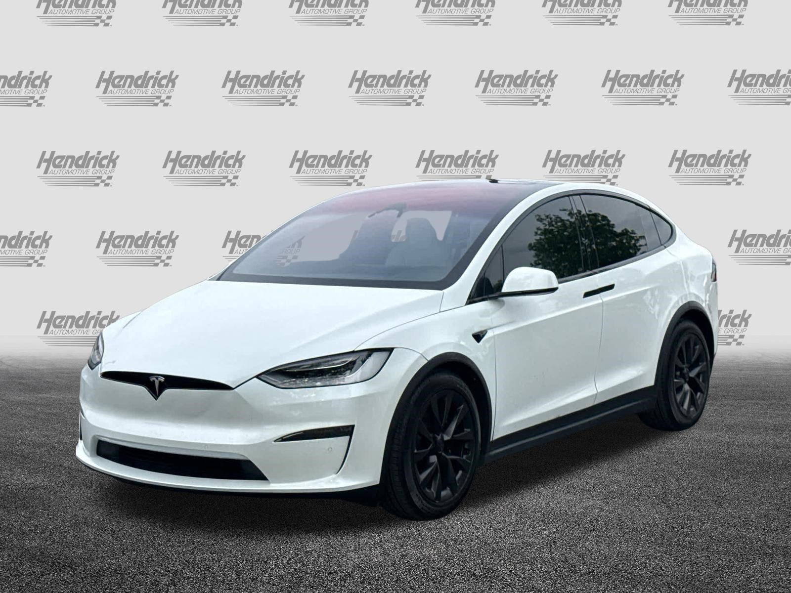 Used 2023 Tesla Model X image 8