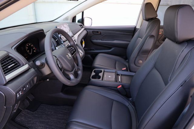 New 2026 Honda Odyssey EX-L image 10
