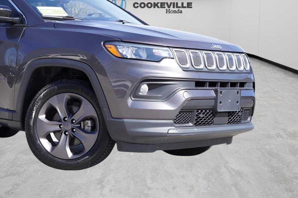 Used 2022 Jeep Compass Latitude image 4