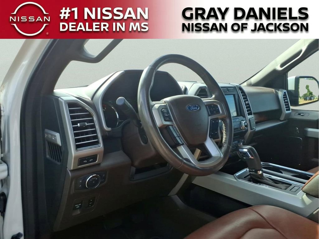 Used 2018 Ford F150 King Ranch w/ Equipment Group 601A Luxury AWD/4WD image 10