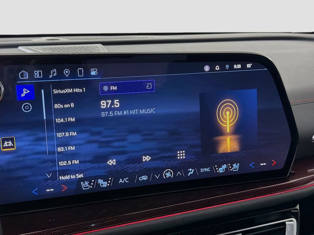 Used 2024 Chevrolet Traverse RS w/ LPO, Floor Liner Package image 17