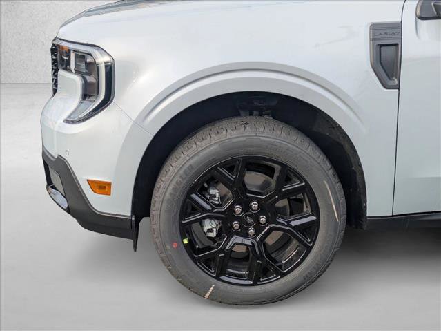 New 2026 Ford Maverick Lariat w/ Black Appearance Package image 10