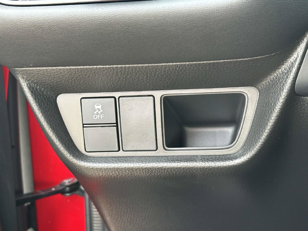 Certified 2025 Honda HR-V Sport image 16
