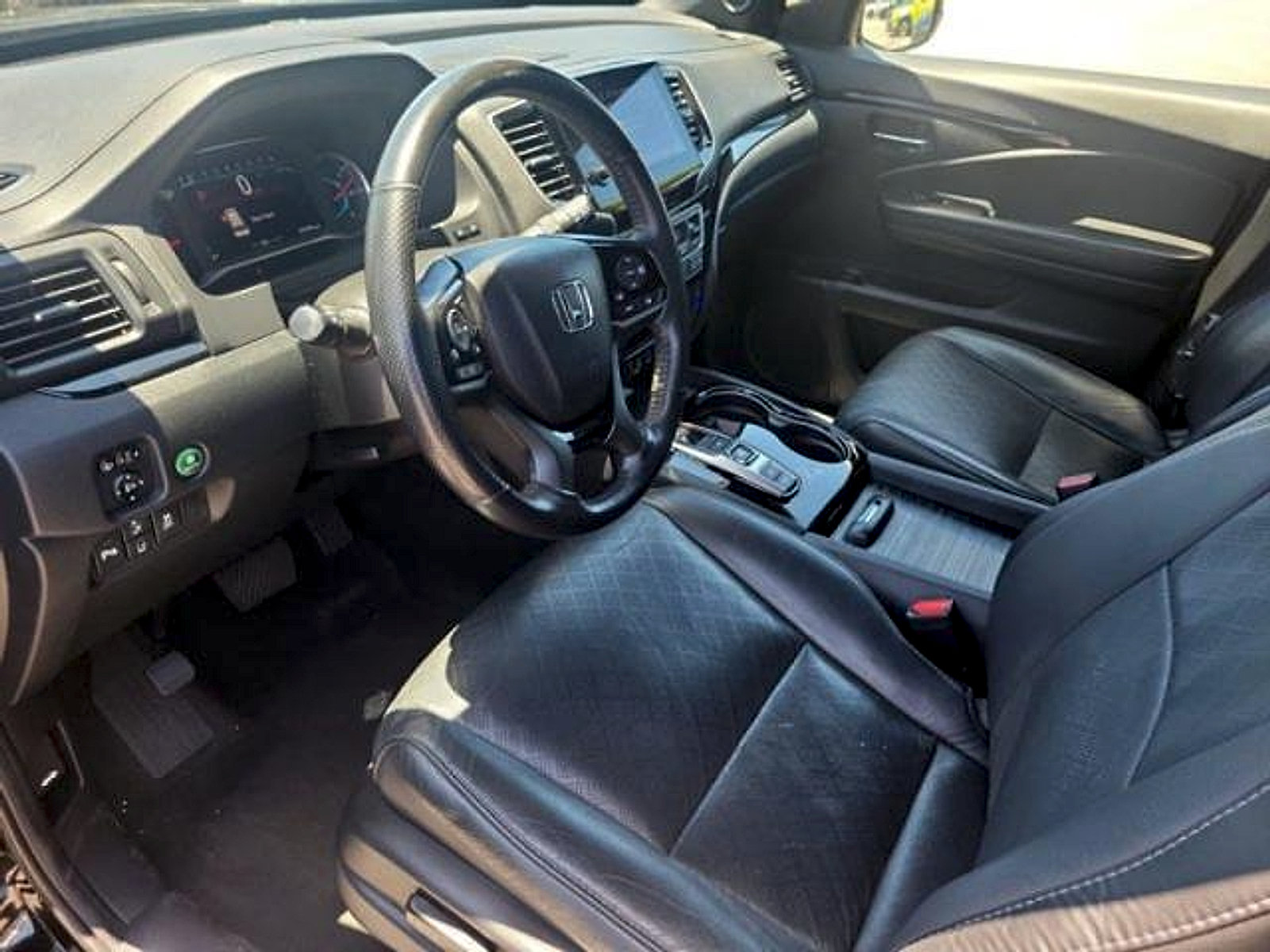 Used 2021 Honda Passport Elite image 17