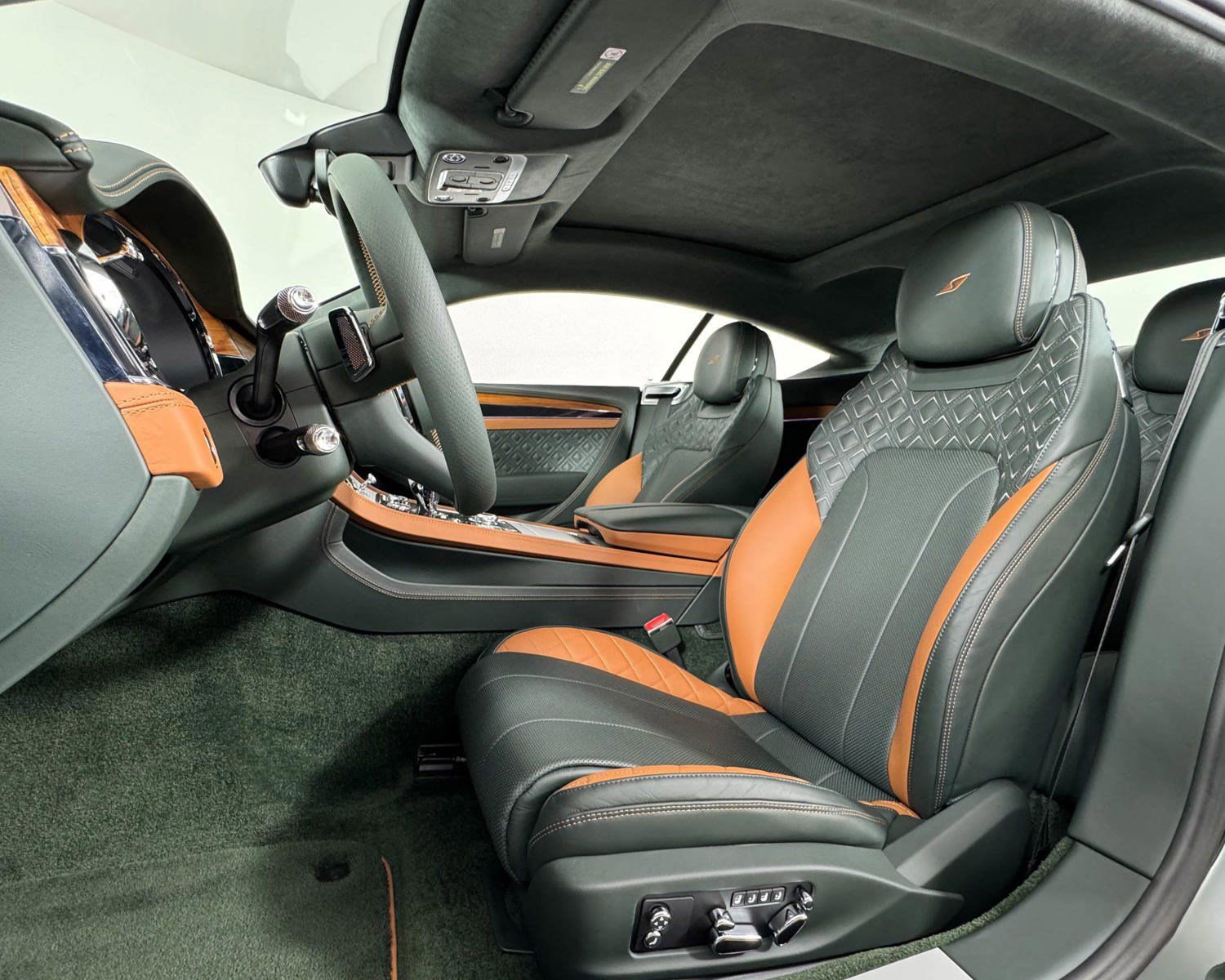 Used 2024 Bentley Continental GT S image 17