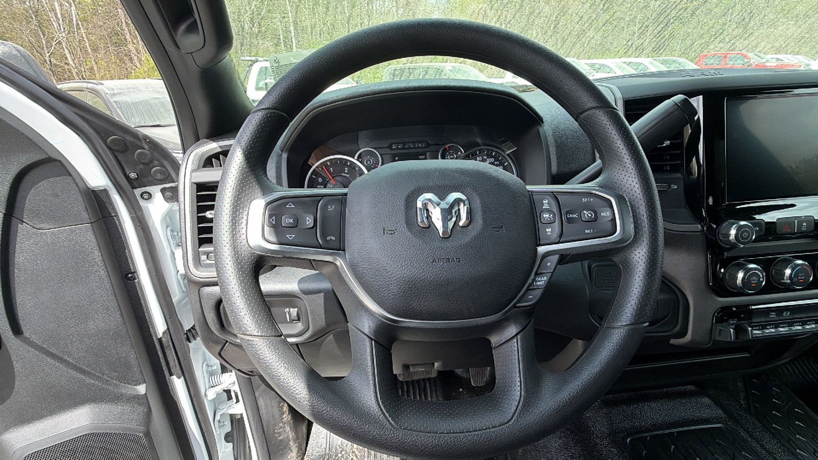New 2026 RAM 5500 Tradesman w/ Chrome Appearance Group AWD/4WD image 22