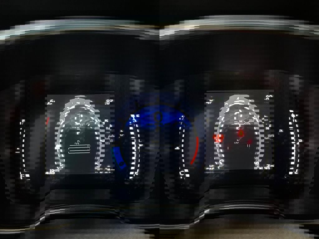 Used 2024 Toyota Corolla Cross XLE w/ Convenience Package image 16