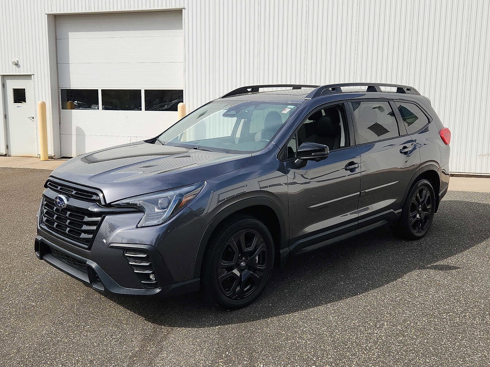 Used 2023 Subaru Ascent Onyx Edition Limited AWD/4WD image 3